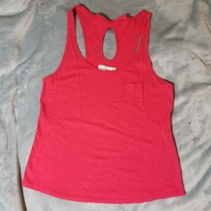 Abercrombie keyhole tank